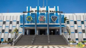 1-P.N DETIENE 11 PERSONAS RECUPERA CARROS Y MOTORES.