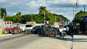 2-FOTO PRODUCTORES SAN JUAN PROTESTAN