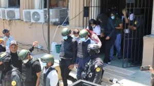 este-lunes-continua-conocimiento-de-coercion-contra-25-imputados-en-caso-senasa-20260921-124436-7tF4-1200x675