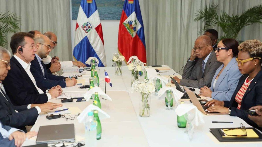 rd-y-haiti-acuerdan-reforzar-cooperacion-en-seguridad-y-migracion-7673498e-focus-0-0-896-504