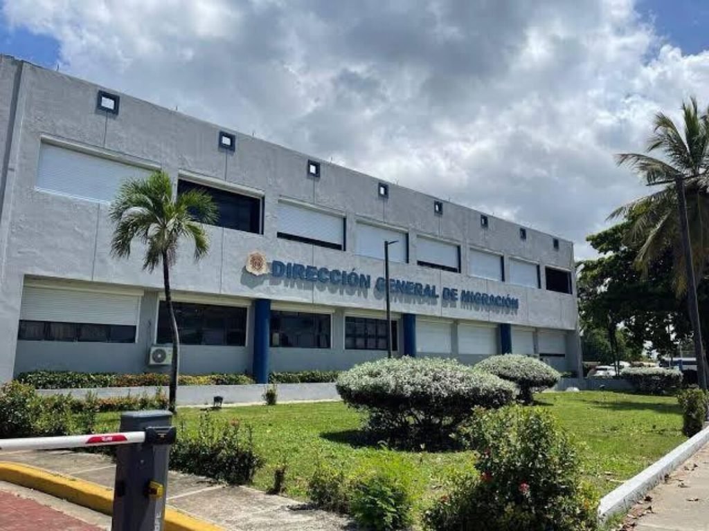 pgr-y-dgm-depuran-sistema-de-impedimentos-de-salidas-y-alertas-migratorias-retir-20261021-124030-oXEQ-1200x900