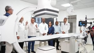 sns-inaugura-moderna-unidad-de-hemodinamia-en-el-gautier-en-visperas-de-su-75-o-20261023-125500-JwUp-1200x675